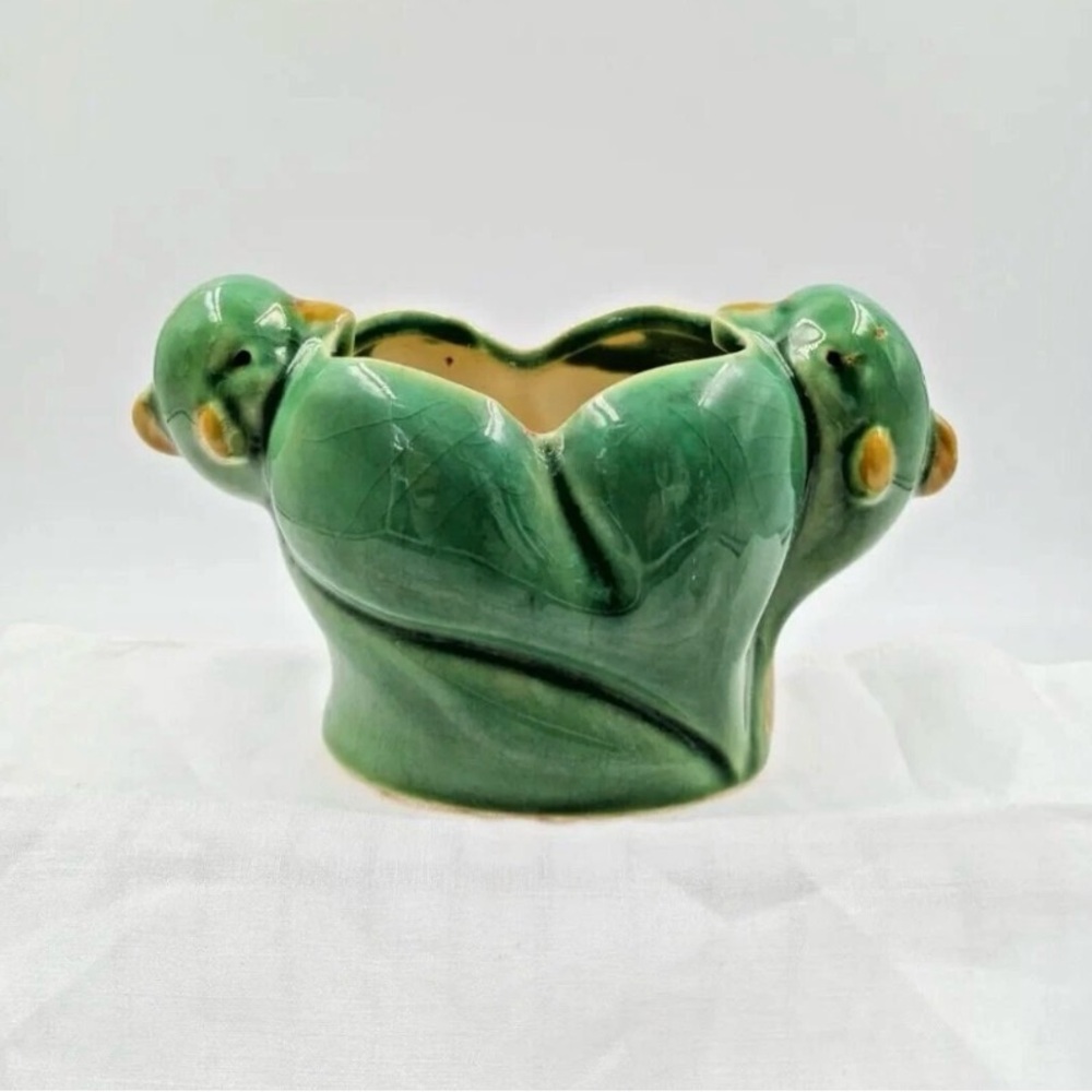 Green Ceramic Art Vase